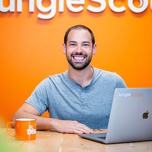 Meet your Posher, Greg